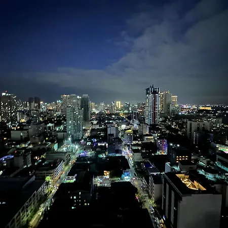Hotel In Ermita Manila Birch Tower
