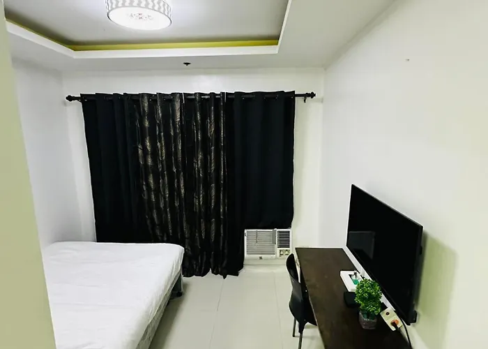 Hotel In Ermita Birch Tower
