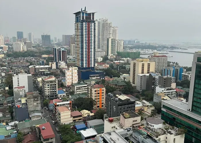 Hotel In Ermita Birch Tower Manilla